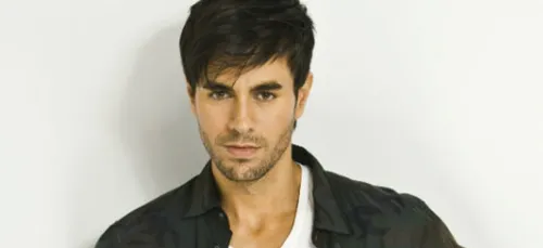 Enrique Iglesias porte plainte contre son ancienne maison de disques !