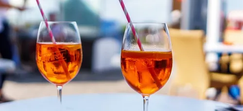 Météo : jusqu’à quand va-t-on boire l’apéro en terrasse ?