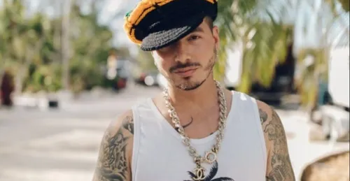 J Balvin enflamme Coachella aux côtés de Beyoncé (Vidéo)