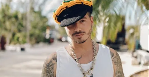 Quand J Balvin fait une crise de jalousie à Nicky Jam sur Instagram...
