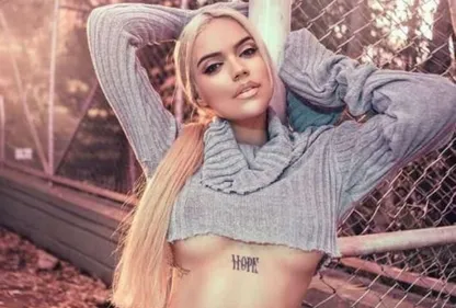 Karol G livre ses secrets pour avoir un corps parfait toute l’année