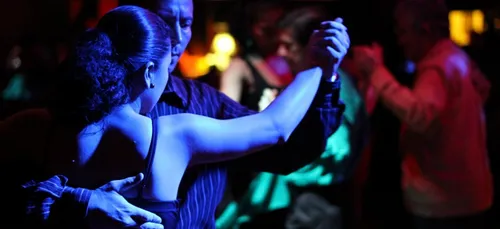 Venez aider la France à battre le record du monde de bachata !