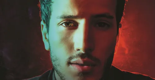 Sebastian Yatra : sa chute phénoménale amuse les internautes (Vidéo)
