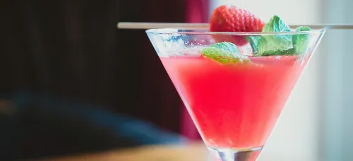 Envie d’un cocktail ? Voici le classement des meilleurs bars de la...