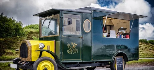 Le food truck SUPER BOWLS débarque à Paris pour des dégustations...