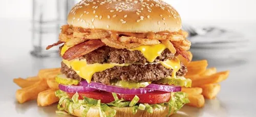 Bon plan : des burgers gratuits au HD Diner de Saint-Michel à Paris !