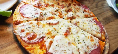 Domino’s offre une pizza gratuite aux amoureux pour la...