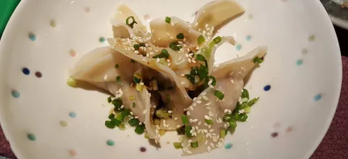 Yam’Tcha : découvrez les saveurs de Hong Kong à Paris