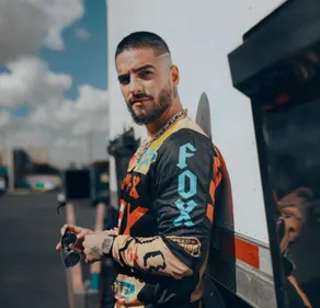 Maluma : un policier new-yorkais l’arrête pour acheter des places...