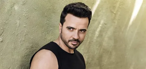 Luis Fonsi : une internaute critique la tenue de sa fille, il...