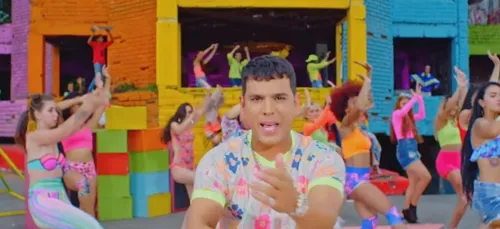 Tito El Bambino : "Pega Pega", bientôt la chanson de l'été ? (vidéo)