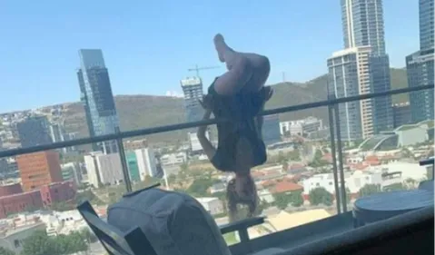 Elle tombe du 6ème étage et se fracture 110 os en faisant du yoga...