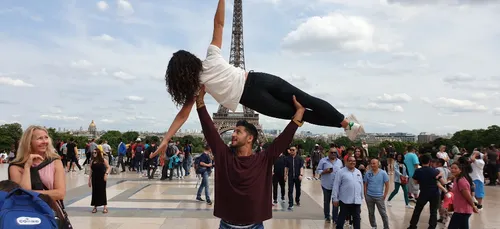 Découvrez la Salsa, une danse aux multiples facettes ! (vidéos)