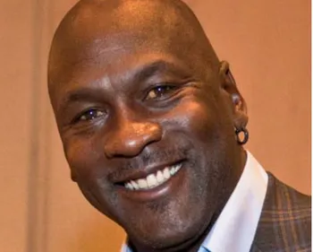 Bahamas : Michael Jordan vient en aide aux victimes de l’Ouragan...