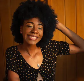 Une ville décide d’obliger ses habitants à être heureux !