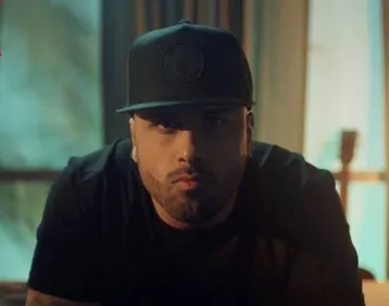 Nicky Jam annonce une nouvelle collaboration avec Anuel AA et...
