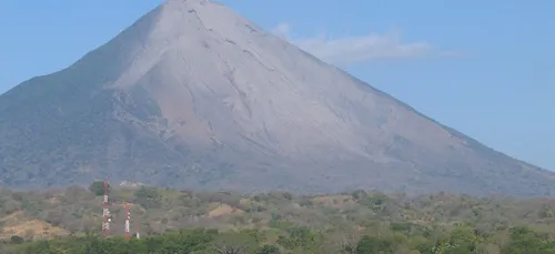 On surfe sur les volcans au Nicaragua ! (video)
