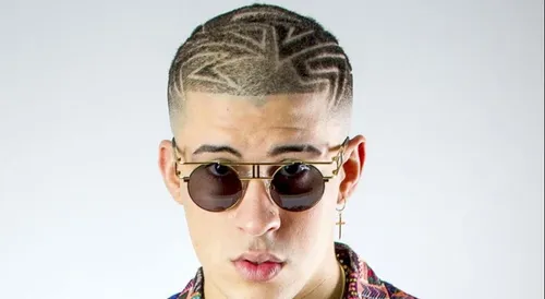 Quand Bad Bunny donne un cours de reggaeton à Harvard (photo)