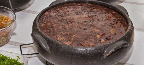 Brésil : Sur les pas de la Feijoada (vidéo)