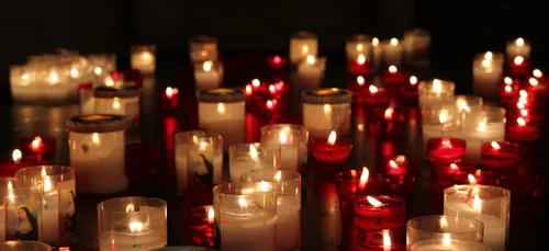 La Colombie fête "el dia de las velitas" (vidéo)