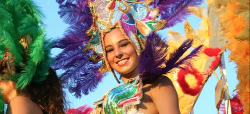 Costa Rica : Le carnaval s'installe à San José (vidéo)