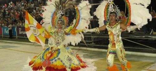 Argentine : ouverture du carnaval de Corrientes (vidéo)