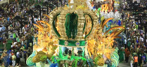 Brésil : top départ pour le carnaval (vidéo)