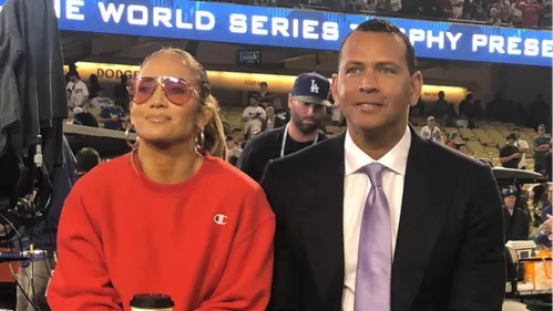 Baseball : Jennifer Lopez et son fiancé sur le point de s’offrir...