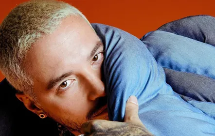 J.Balvin x Air Jordan 1 Mid : la collaboration en vente cet automne...