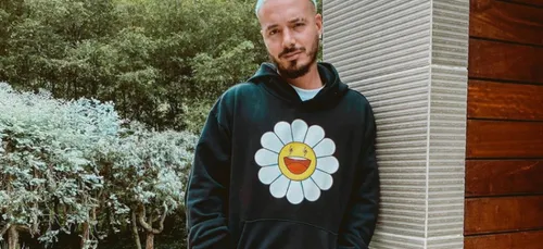 J Balvin organise un concert virtuel en réalité augmentée pour...