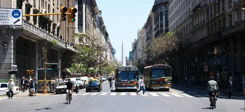 Face au Covid-19, l’Argentine se reconfine