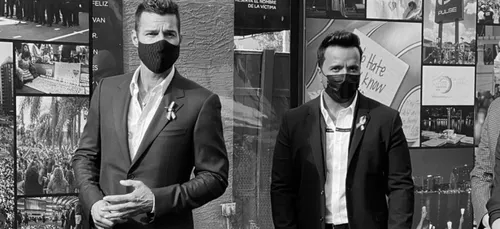 Ricky Martin et Luis Fonsi appellent à voter Joe Biden aux...