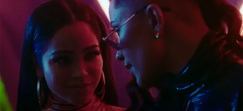 Natti Natasha dévoile son nouveau projet en exclusivité sur YouTube...