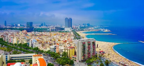 La Catalogne réfléchi à reconfiner la population le week-end