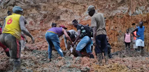 Une mine illégale s’effondre en Equateur
