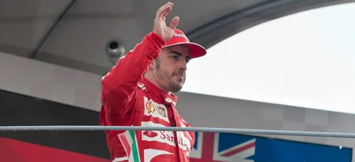 Formule 1 : Fernando Alonso renversé à vélo