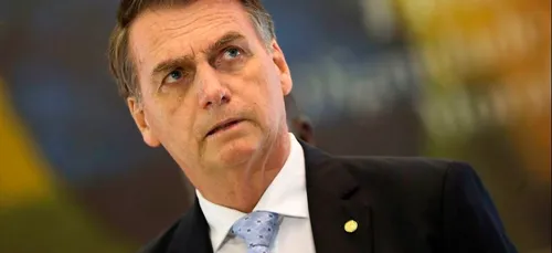 Covid : Bolsonaro demande aux Brésiliens “d’arrêter de geindre”