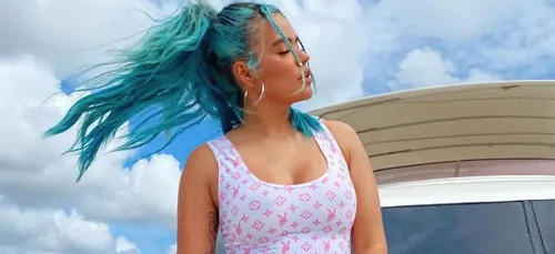 « KG0516 » : Karol G dévoile la tracklist de son album et annonce...