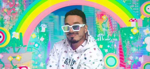 J Balvin devient la star de la dernière campagne Guess (vidéos)