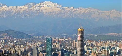 Chili : plébiscite de candidats indépendants pour réécrire la...