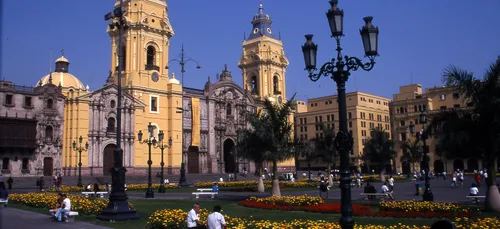Une attaque au Pérou fait une vingtaine de victimes