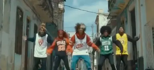 Datway : cette troupe de danseurs cubains séduit les plus grandes...