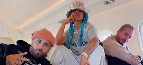 Quand Karol G, J Balvin et Nicky Jam s'amusent à chanter de la...