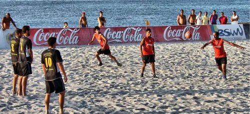 Les contaminations explosent en Espagne, surtout chez les jeunes