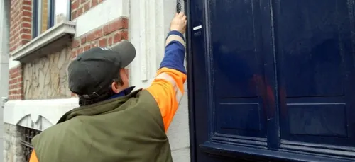 ATTENTION certaines personnes passeraient à Hem pour demander les...