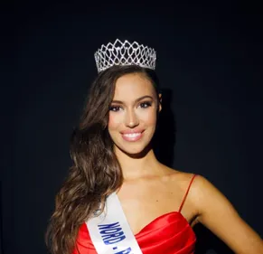 Une association de féministes attaque le concours Miss France aux...