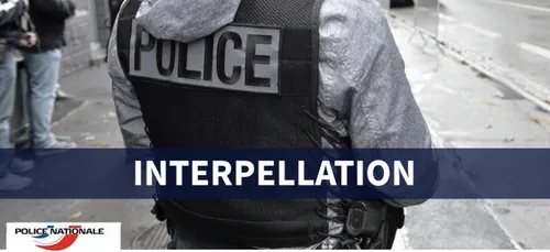 Deux policières ont été blessées au sabre par un individu habillé...