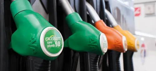 Les supermarchés Casino proposent le litre de carburant à 1€ dans...