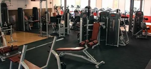 Basic Fit France recherche agent d'accueil à Lens