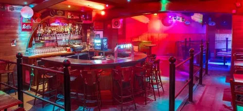 LA BOUCHERIE à Lille recrute BARMAN/BARMAID